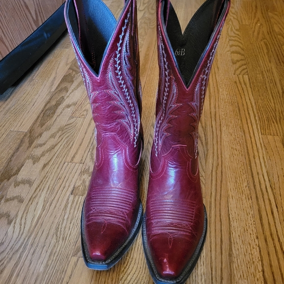 Ariat Sangria Red Cowboy Boots - Picture 2 of 5